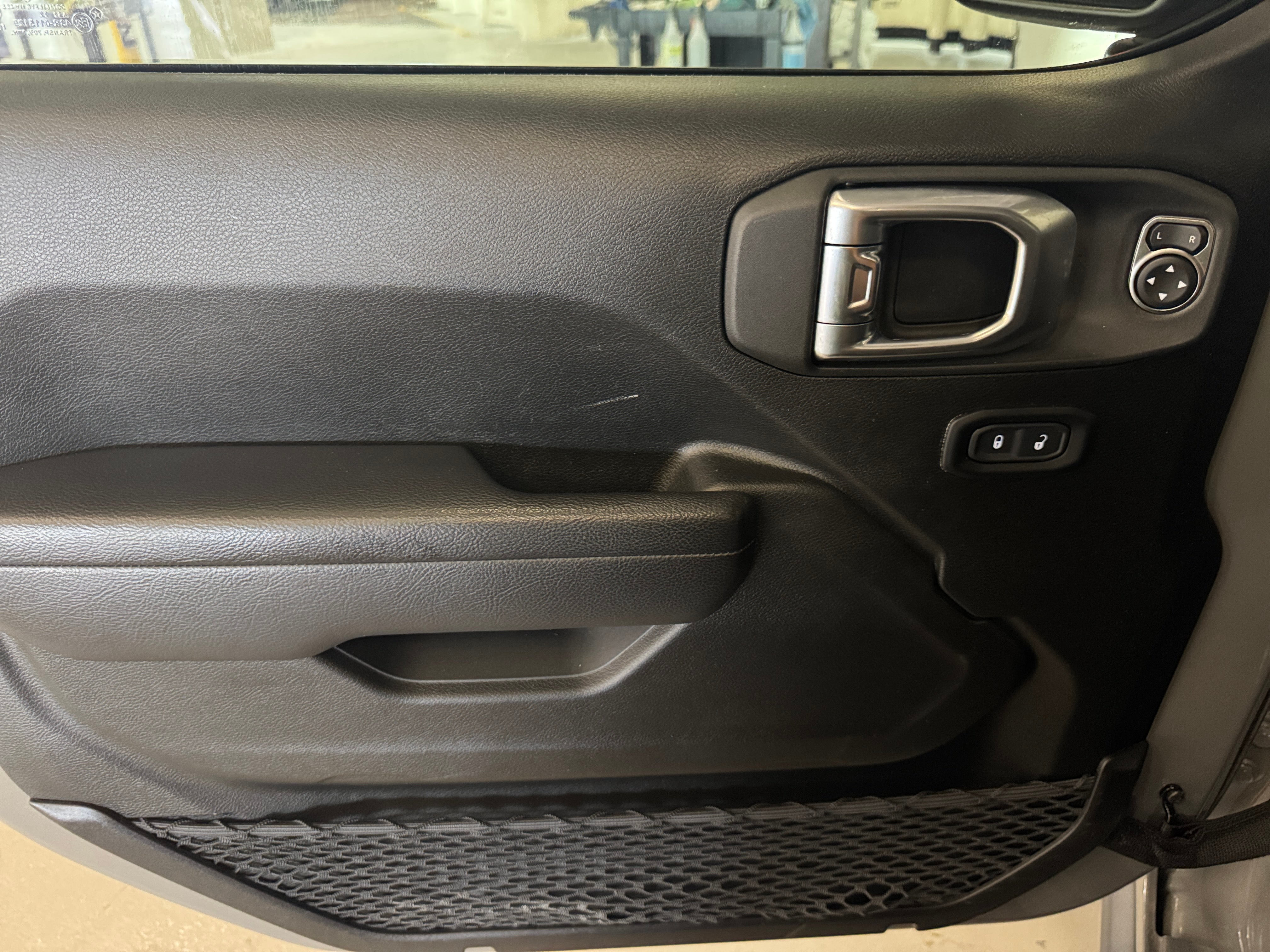jeep wrangler 4-door 2023 1C4HJXDM5PW607346 image jeep wrangler 4-door 2023 1C4HJXDM5PW607346 image